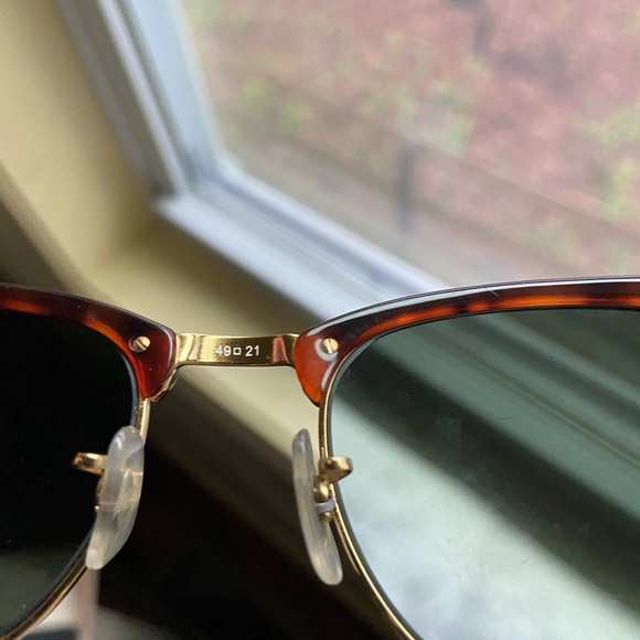 Tortoise shell Ray Ban Club Master - Picture 5 of 6